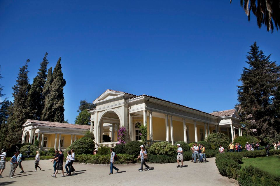 Tour Viña concho y Toro con almuerzo. Conoce Chile desde Costa Rica hasta El Centro del Vino Concha y Toro.