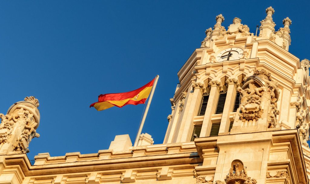 Requisitos para viajar a España desde Costa Rica: Guía completa