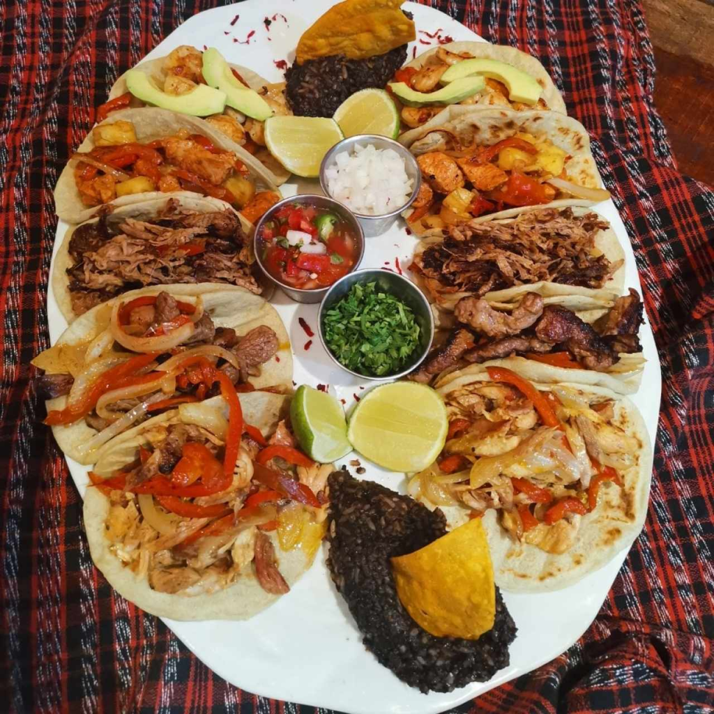 Antojitos y comida callejera - Descubre las comidas típicas de Guatemala más deliciosas y tradicionales