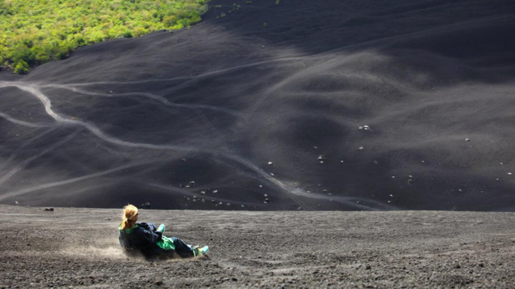Viaja a Nicaragua,Cerro Negro y Isla de Ometepe,Viaja a Nicaragua y conoce León