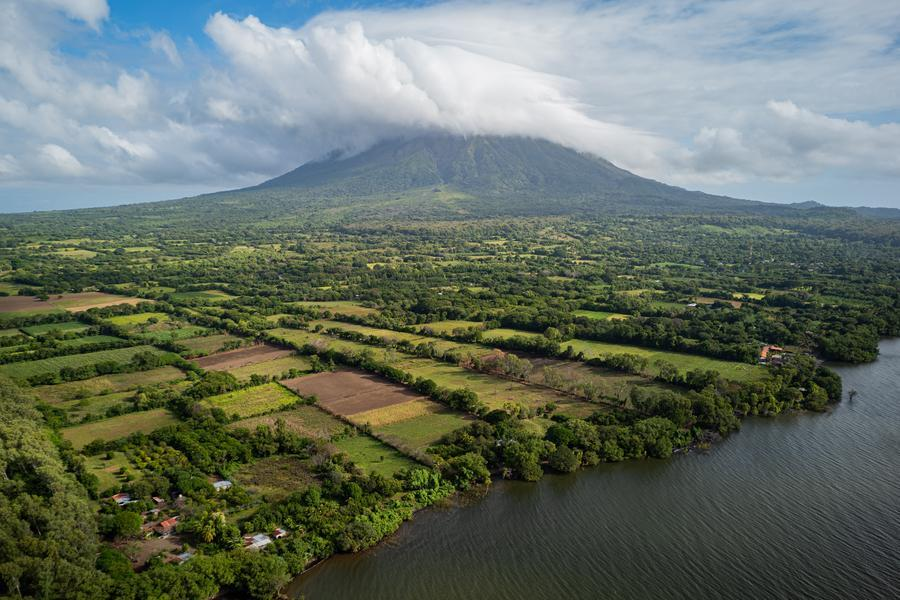 Viaja a Nicaragua,Cerro Negro y Isla de Ometepe,Viaja a Nicaragua y conoce León